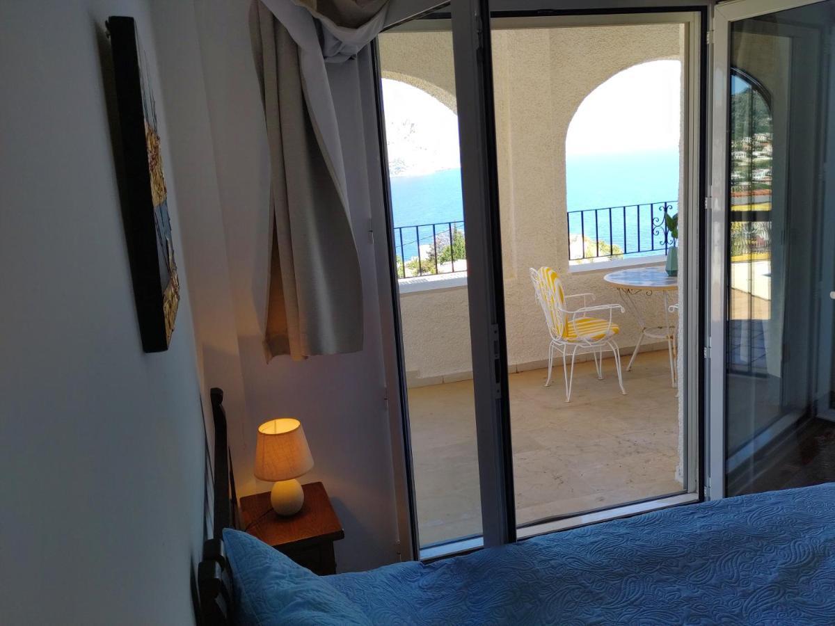 Maryvilla 42F Calpe Camera foto